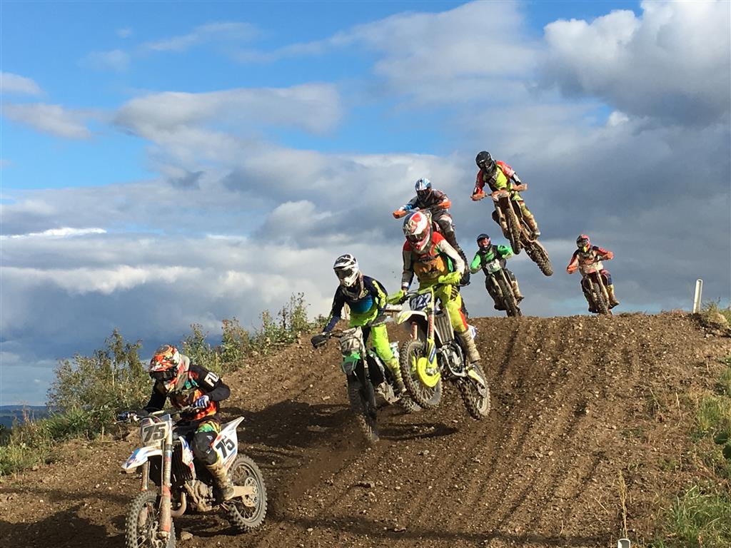 Bericht: UMCT Langenlois Racing Team – Starke Leistungen auf heimischen Boden zum Saisonende!